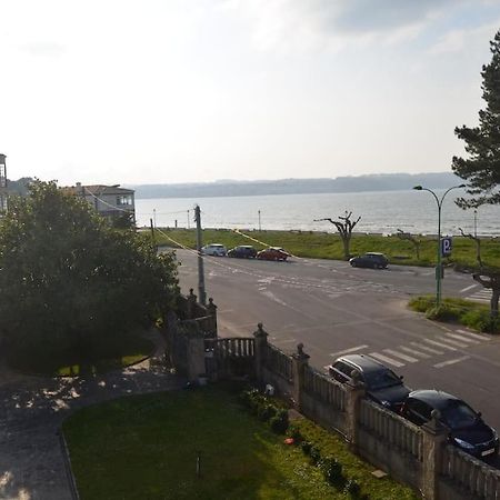 Precioso ático a pie de playa, en Miño. Apartamento Exterior foto