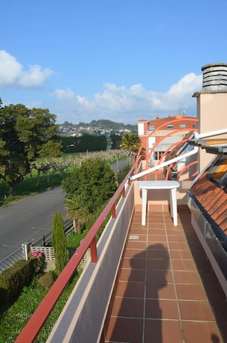 Precioso ático a pie de playa, en Miño. Apartamento Exterior foto